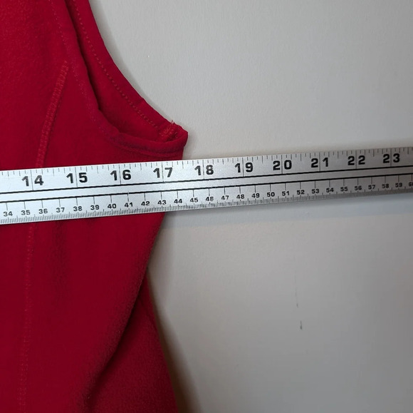 Calvin Klein Performance Activewear Red Fleece Zip Up Vest Size  Woman Medium - Picture 10 of 11